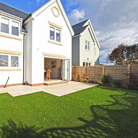 Farne Cottage Beadnell Exterior photo